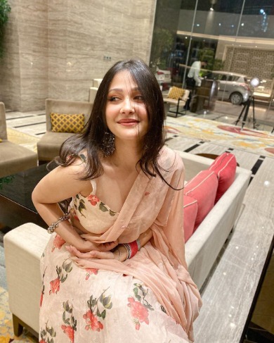 model Call Girls in Gorakhpur